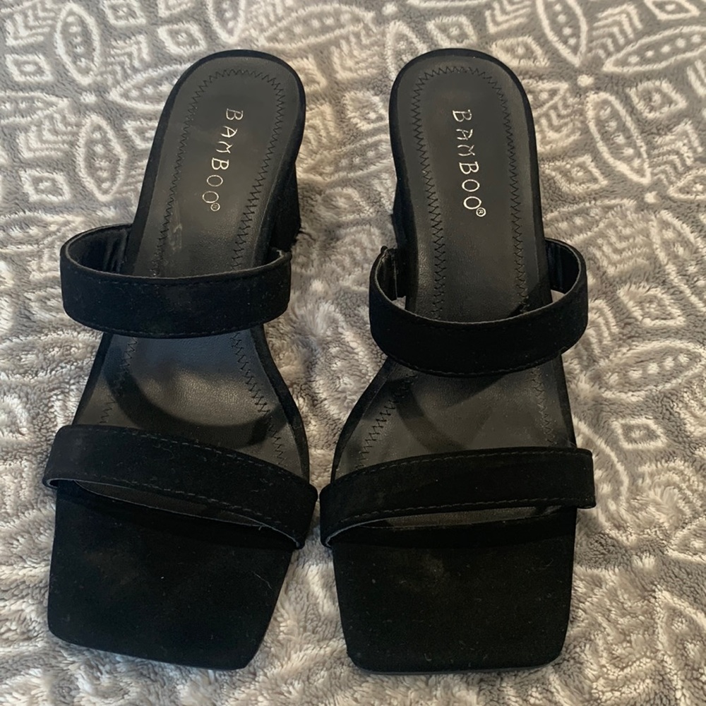 Black Bloch heel